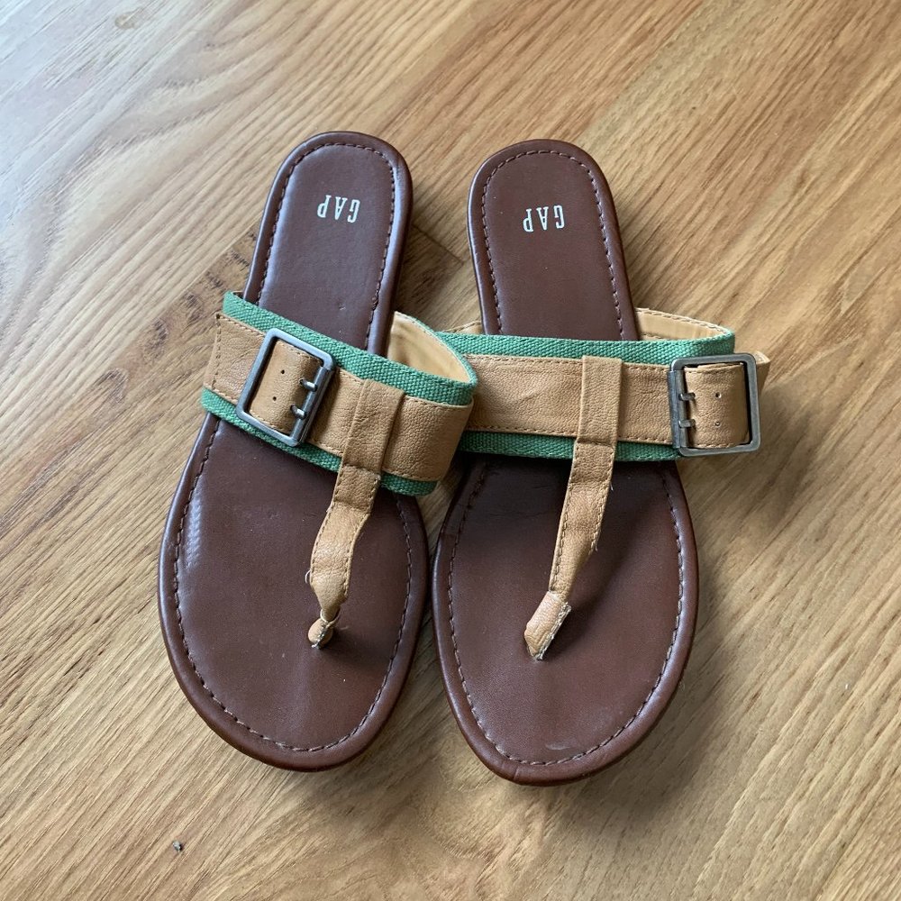 GAP Olive Green and Tan Women's Sandals - Size 8